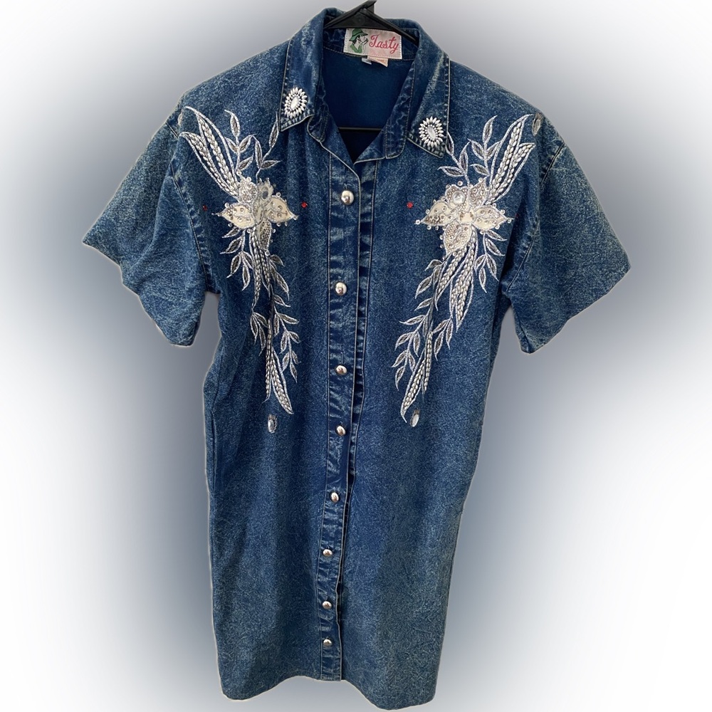 Vintage 80’s rhinestone denim short sleeve dress with pockets by Tasty